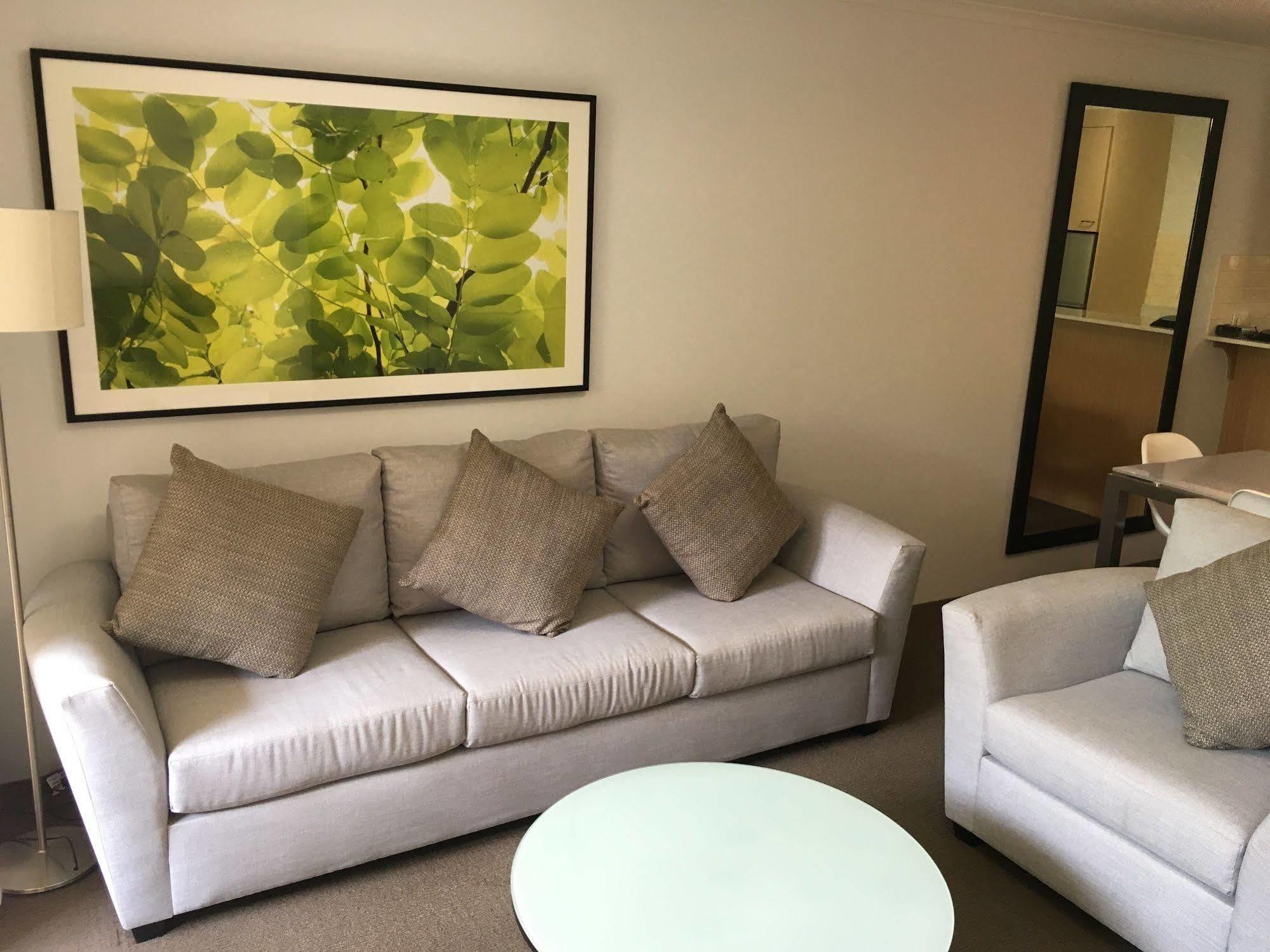 Oxley Court apartamentos con servicio Camberra Exterior foto